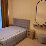 Leo - Luxury