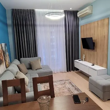 Leo - Luxury Apartment *